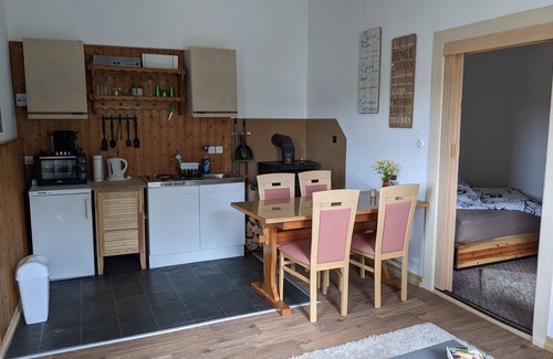 Saalburg-Ebersdorf Apartamento | Small vacation apartment by the Thuringian Sea