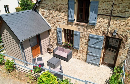 Ferrieres-la-Verrerie Casa | Small village house in the heart of Normandy!