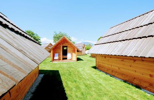 Zgornja Dobrava Apartamento | Small wooden houses and Apartments Zgornja Dobrava