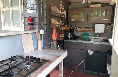 Gewissenruh Cabina | Complejo de casas de vacaciones Hilkenberg -kl. Cabaña de madera para 1-2 personas en plena naturaleza.