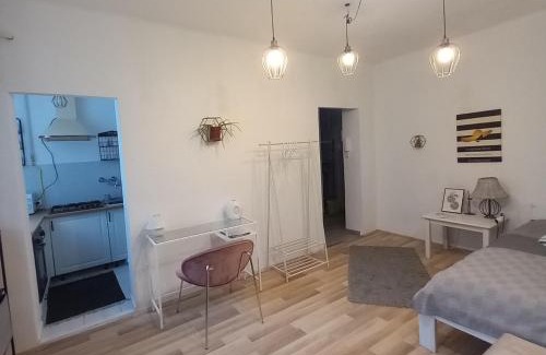 Kaposvar Apartamento | Smaragd Apartman