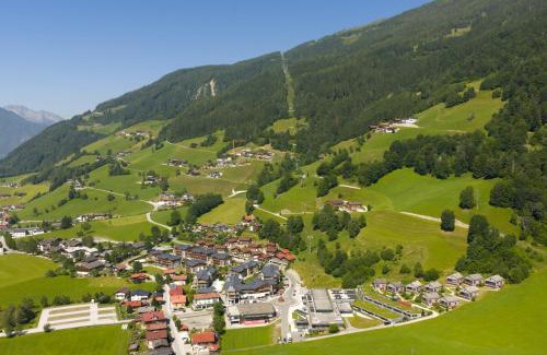 Bramberg am Wildkogel Casa | Smaragdresort Top 4.3