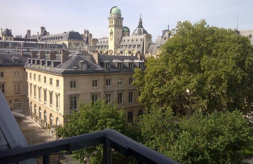 Sorbonne Apartamento | Elegante y Estudio Grande, vistas increíbles, Moderno, Cielo, Cómodo, Situado Mejor-