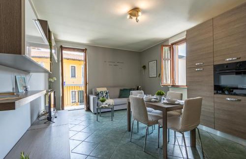 Castelletto Sopra Ticino Apartamento | SMART FLAT - Lago Maggiore - Private Garage, Wi-Fi