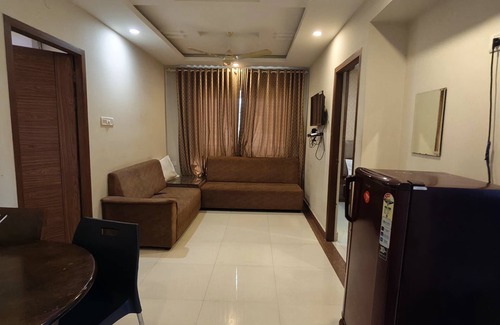 Koyambedu Apartamento | Smart Home Service Apart by Stayz Royale