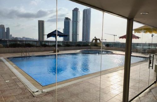 Al Khan Apartamento | Smart Home Vacation Home- AYLA