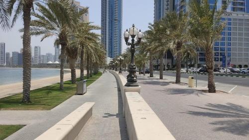 Al Khan Apartamento | Smart Home Vacation Home- AYLA