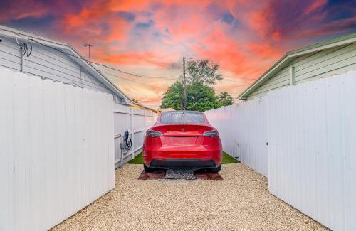 Miami Gardens Casa | Smart Tiny House Garden
