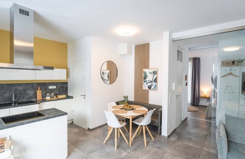 Bad Zwischenahn Apartamento | SmartFewo: House Earth | Penthouse | Sauna | Park - Residence by the small sea