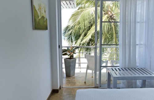 Dickwella Hotel | Smeralda Beach Hotel Dikwella