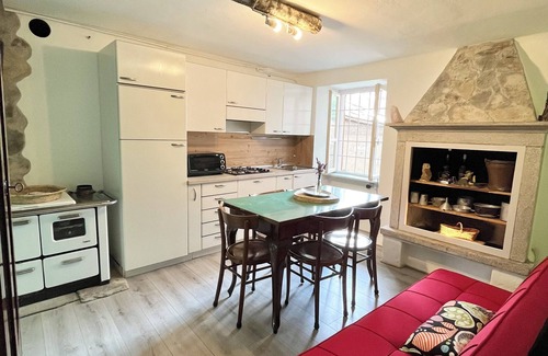 Berzo Demo Apartamento | SONRISA