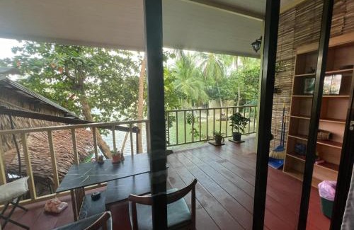 Srithanu Otro | Smiley Bungalows Guesthouse
