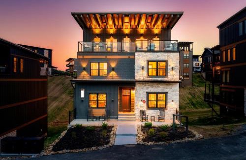 Sevierville Casa | Smith Creek Resort Rooftop Cabins