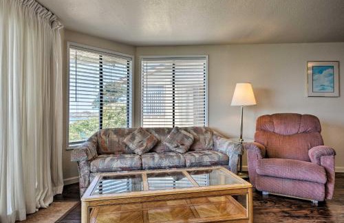 Smith River Casa | Smith River Vintage Cabin Oceanfront Deck and Views