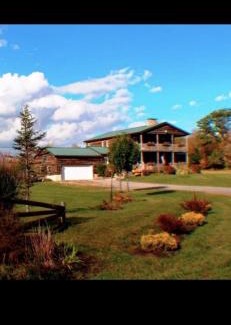 Mingo Casa | Smiths In-law suite! Pet friendly, hot tub!