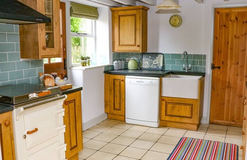 Wigglesworth Cabaña | SMITHY COTTAGE, pet friendly, luxury holiday cottage in Long Preston