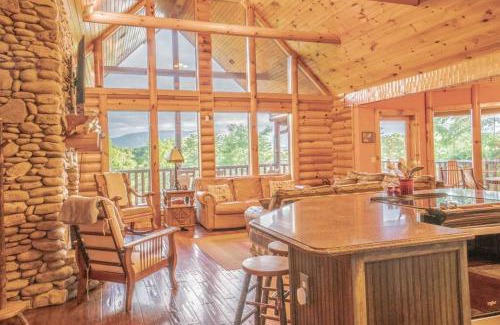 Dandridge Casa | Smoke Rise Lodge · Lake Front, Luxury Cabin, Hot Tub,
