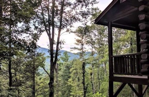 Waynesville Cabina | Smokies Overlook Lodge