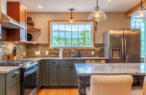 Lairdsville Casa | Smokin Beaver - Robin Vacation Rentals