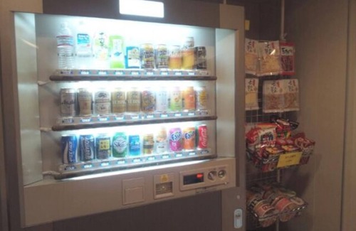 Abeno Hotel | Smoking Single B room 24 hours free drink servi / Osaka Ōsaka