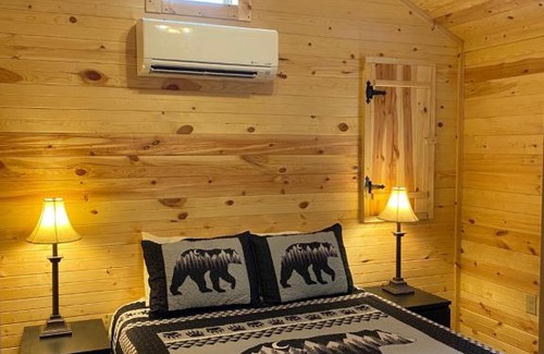 Sevierville Complejo | Smoky Hollow Outdoor Resort - Log Cabin