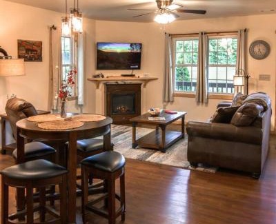 Cherokee Casa | Smoky Mountain Basecamp Just 5 Mins to Harrah Casino