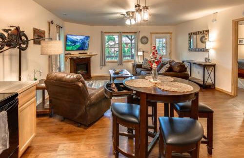 Cherokee Casa | Smoky Mountain Basecamp Just 5 Mins to Harrah Casino