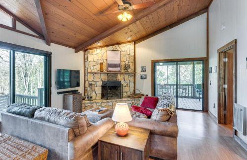 Andrews Casa | Smoky Mountain Cabin with Fire Pit and Stunning Views!