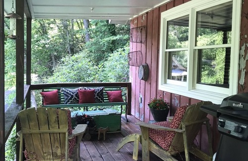 Bryson City Cabina | Smoky Mountain Holmestead, cabin near Bryson City