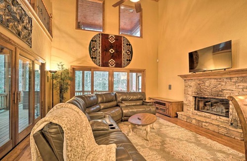 Hayesville Casa | Smoky Mountain Retreat Trail and Creek Access!