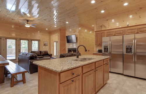 Gatlinburg Cabina | Smoky Mountain Splash