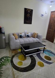 Bamburi Apartamento | SMZ SUITES 1drm BAMBURI