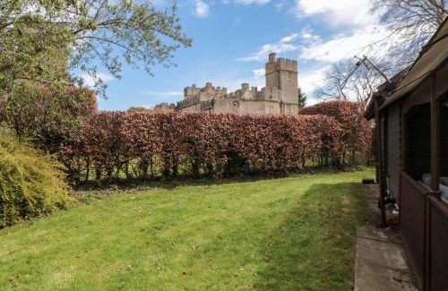 Bedale Casa | Snape Castle Garden Lodge