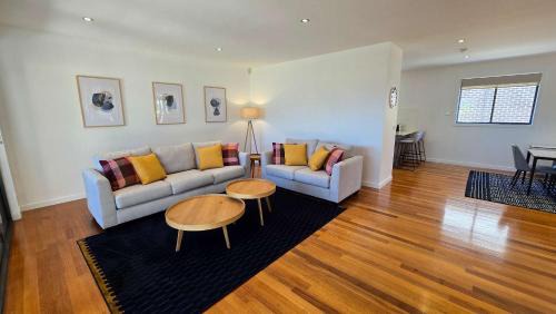 Springvale Casa | Snappy Springvale 3 Bed House