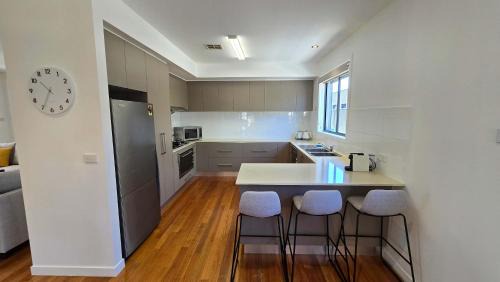Springvale Casa | Snappy Springvale 3 Bed House
