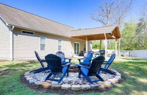 Sneads Ferry Casa | Sneads Ferry Home Close to Beaches and Boat Ramp!