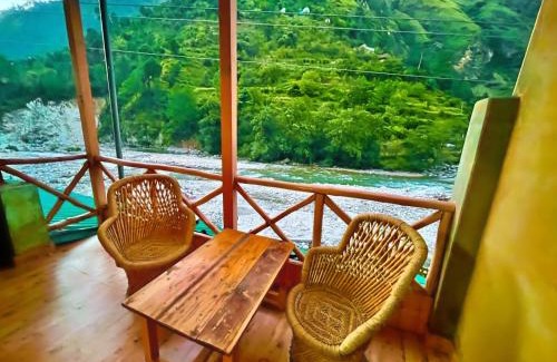 Hata Hotel | Sneha Cottage, Tirthan Valley - #riverside #premium room #cafe #comfortable stay #garden with fireplace #property of the year