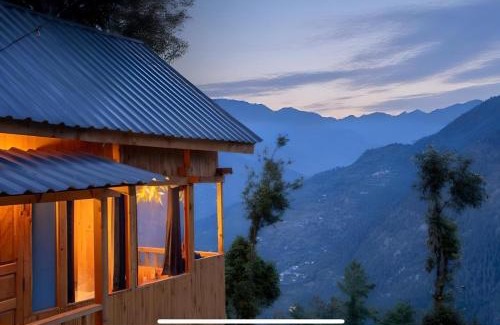 Hata Hotel | Sneha Cottage, Tirthan Valley - #riverside #premium room #cafe #comfortable stay #garden with fireplace #property of the year