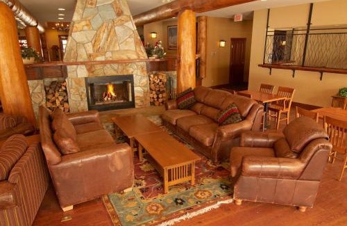 East Kootenay Apartamento | Snow Creek Lodge by Fernie Lodging Co