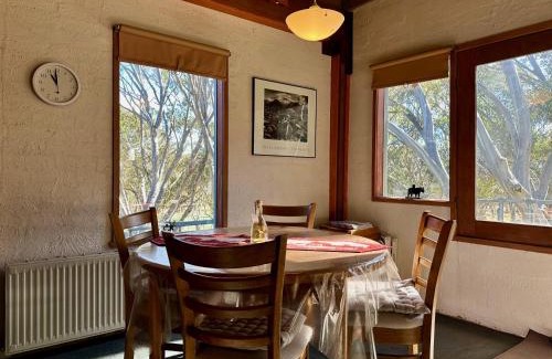 Dinner Plain Apartamento | Snow Gums 16