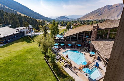 Jackson Cabina | Snow King Resort Luxury Condominiums