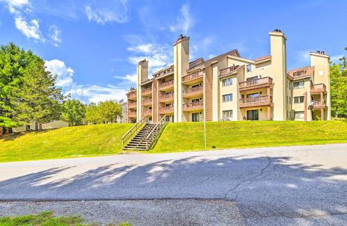 West Dover Apartamento | Snow Mountain Condo Hot Tub and Shuttle to Resort