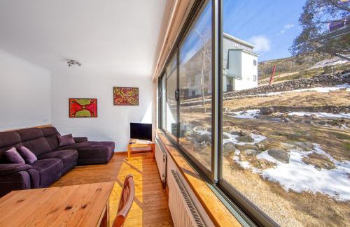 Falls Creek Apartamento | Snow Ski Apartments 04