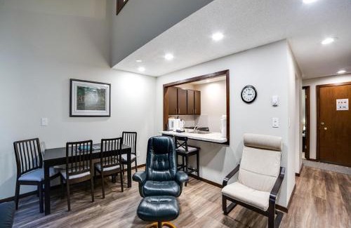Glacier Apartamento | Snowater Condo #68 - Wi-Fi - Dishwasher - Sleeps 4