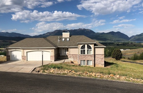 Huntsville Casa | Snowbasin - ¡El tesoro escondido del esquí de Utah!