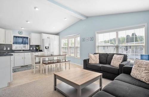 Ocean Pines Casa | Snowbird Bay Cottage