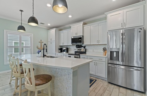 Ono Island Villa | 4BR Villa | Snowbirds, NAS, Remote Work Friendly