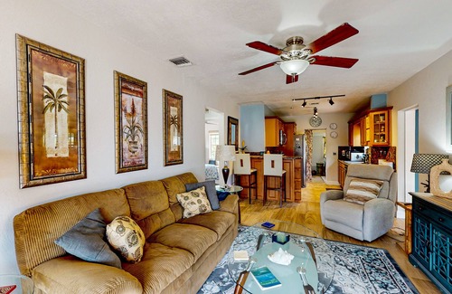 South Middle River Casa | Snowbird-friendly home with enclosed backyard, grill, patio, streaming, W/D, AC