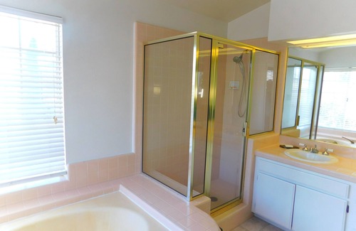 Via Marina Casa | Snowbird Rental 2-bedroom house in peaceful Port Hueneme - Ventura Area.