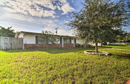 Bradenton Casa | Snowbird Sanctuary with Covered Patio in Bradenton